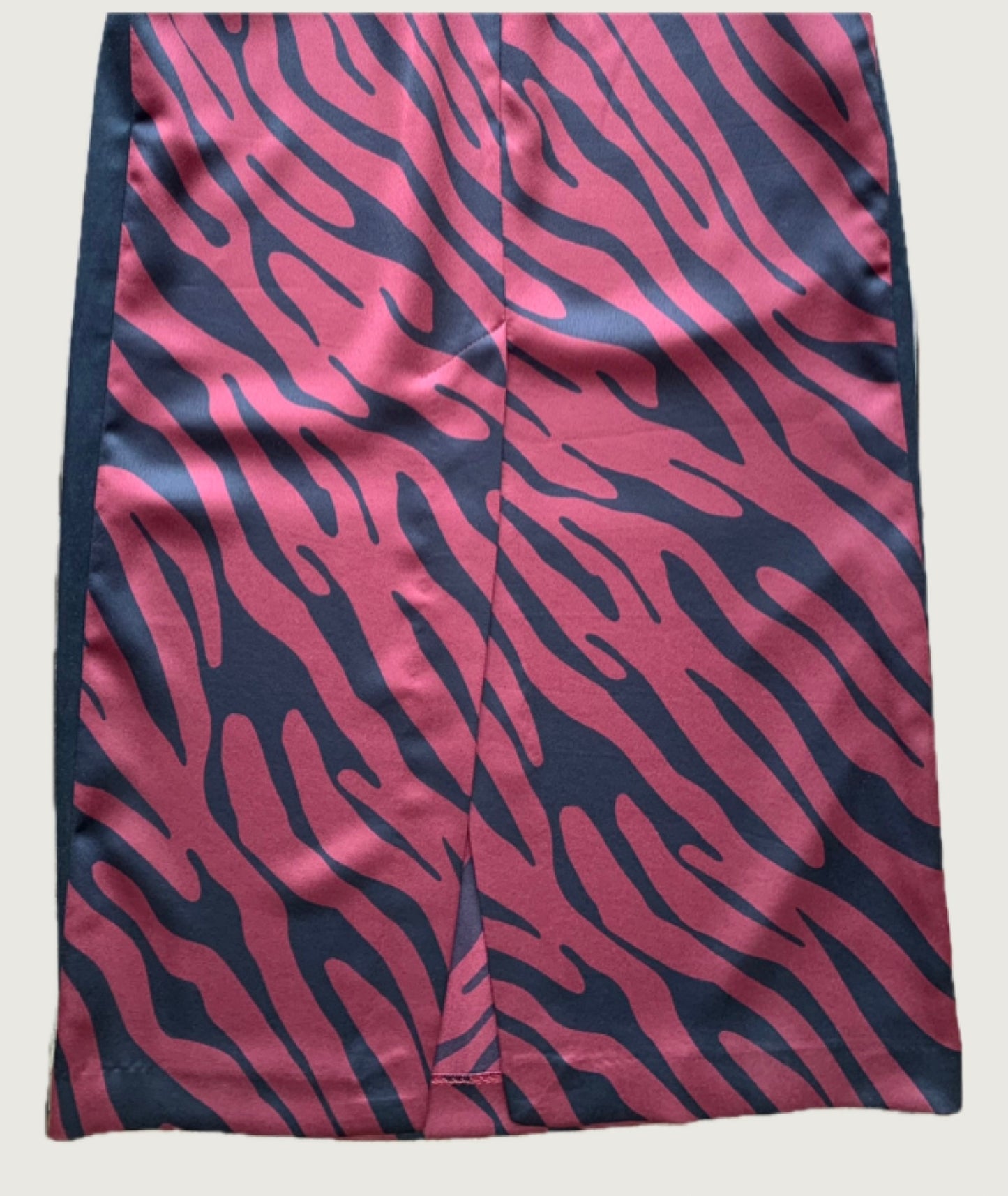 Falda midi zebra ZARA
