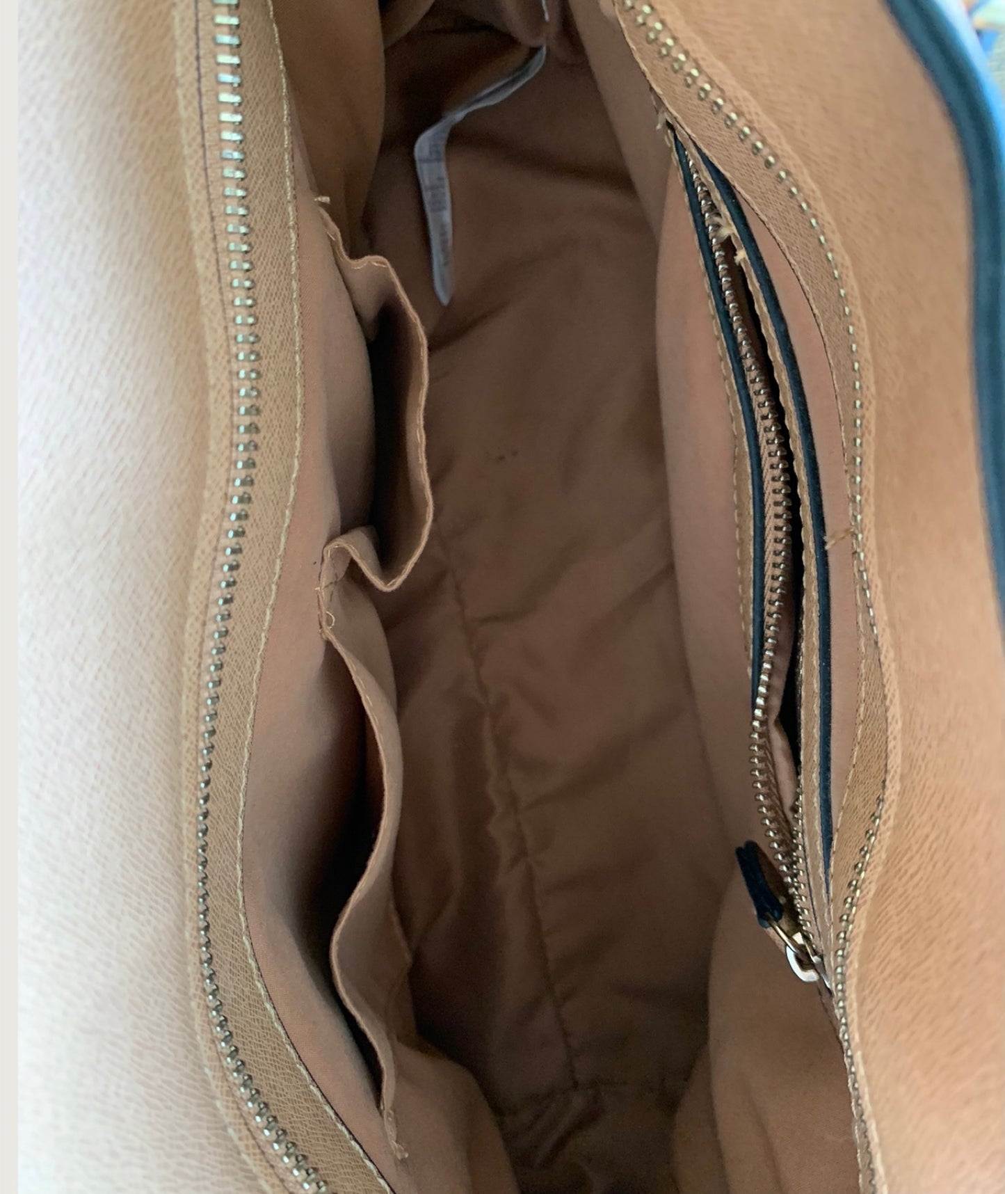Cartera camel ELLE