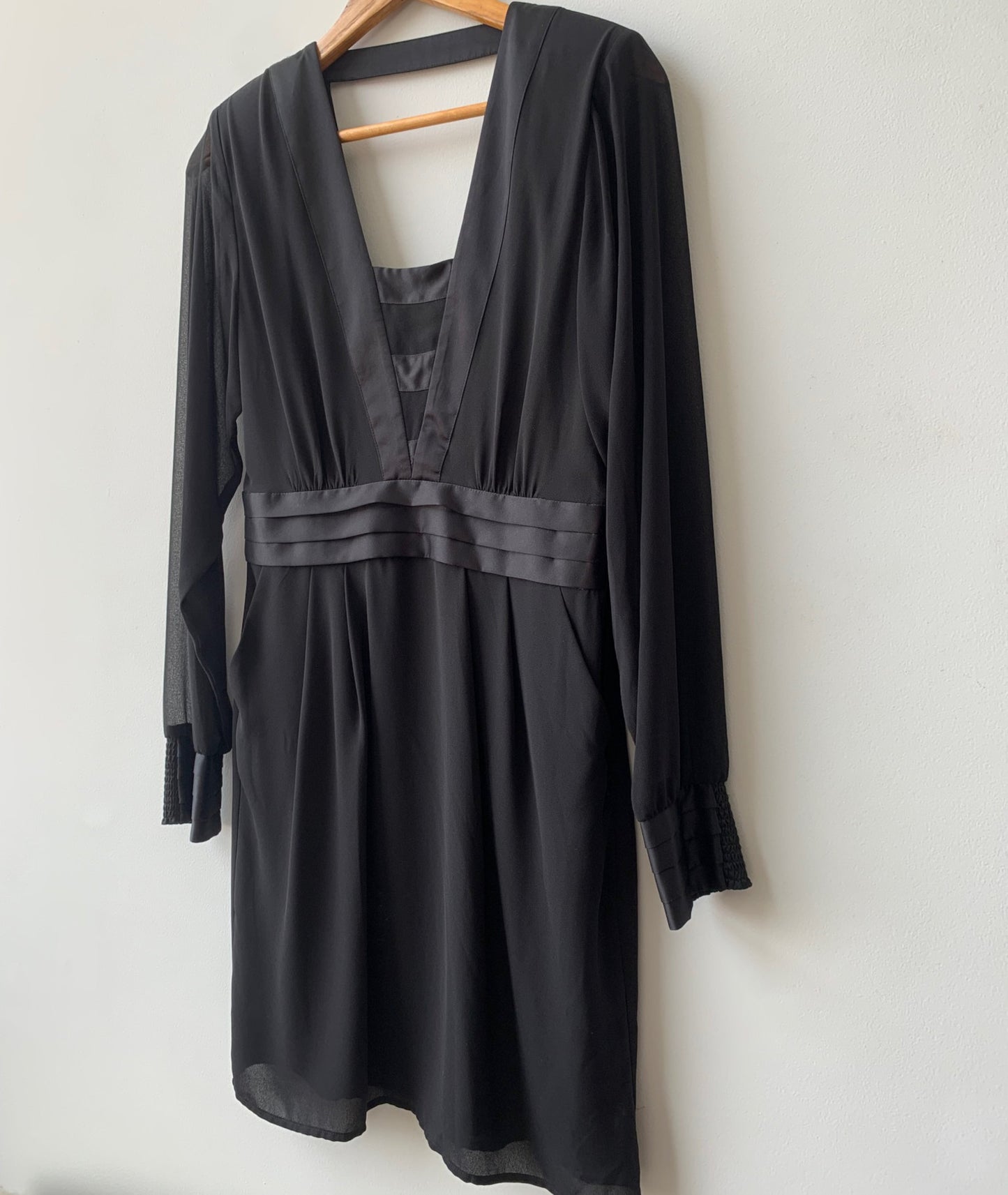 Vestido de gasa WAREHOUSE