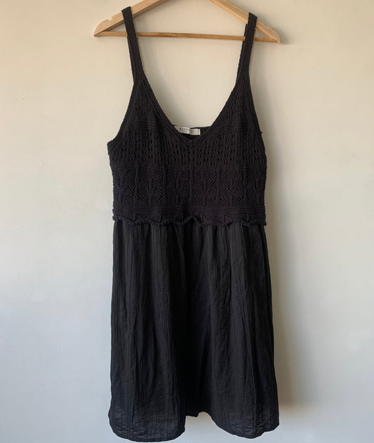 Vestido hindú corto BASEMENT