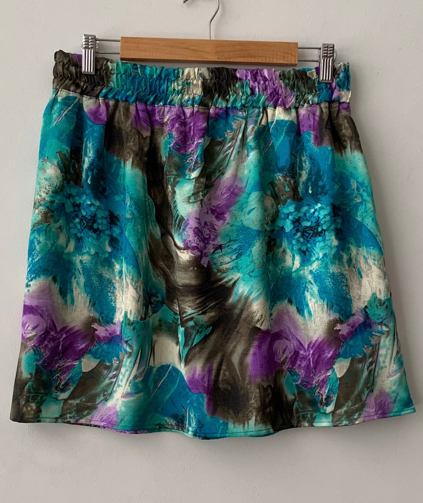 Falda corta estampada