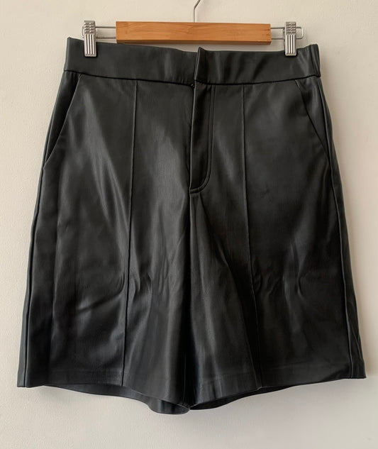 Bermuda efecto piel ZARA