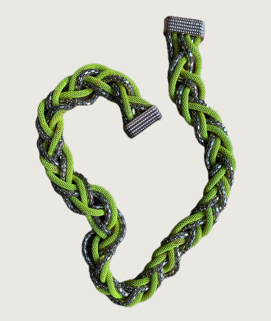 Collar trenzado imantado