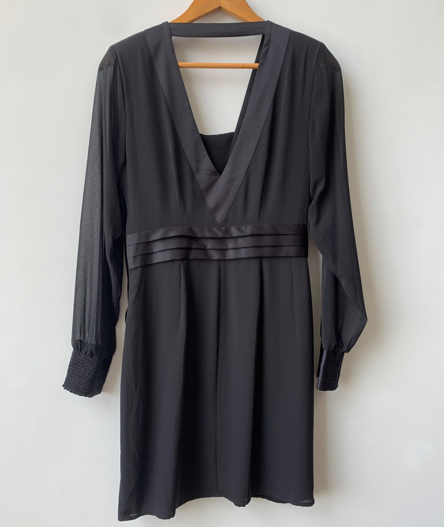 Vestido de gasa WAREHOUSE